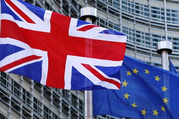 After Brexit, British voters wish they had a responsible leader like Arvind Kejriwal